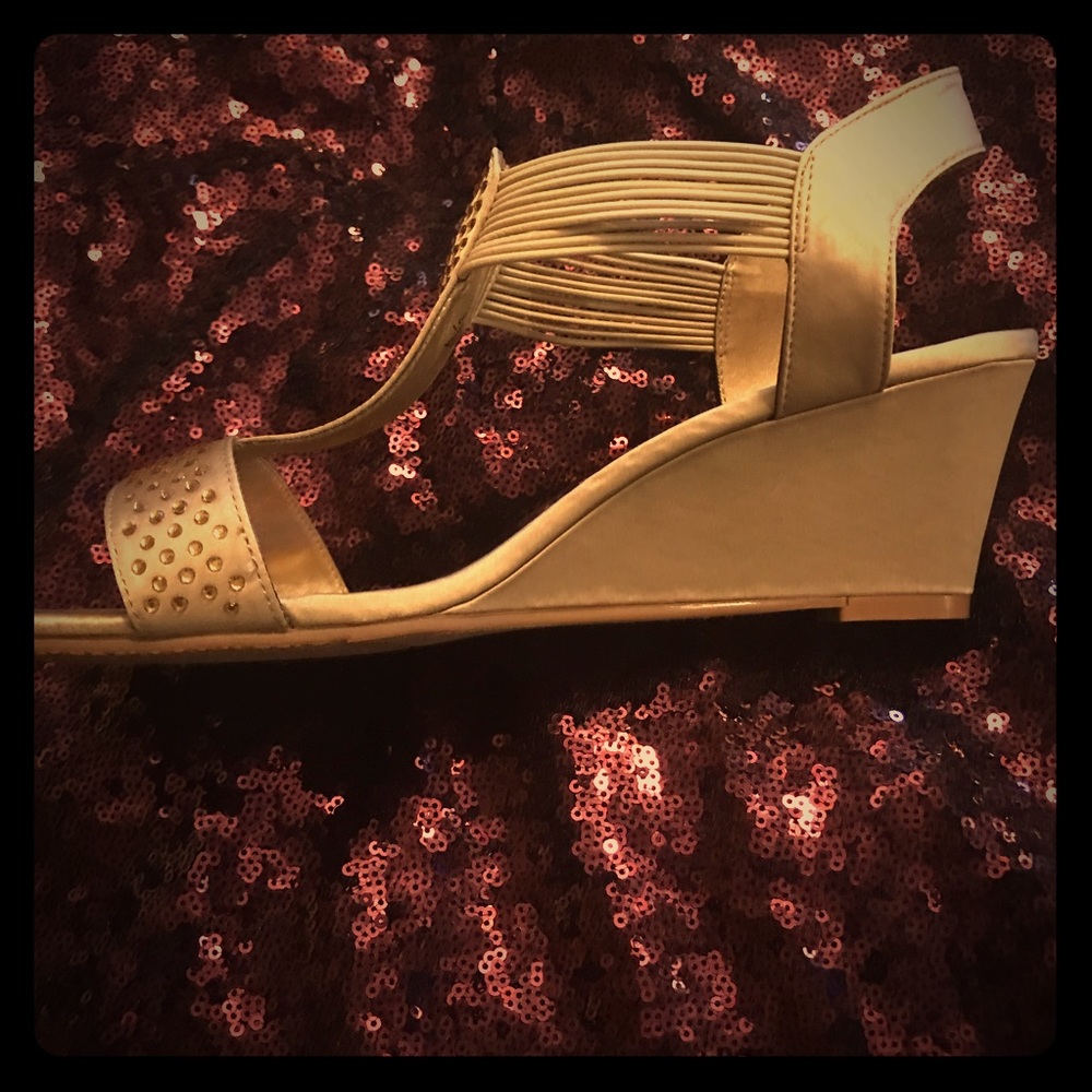 Shimmering gold low wedges